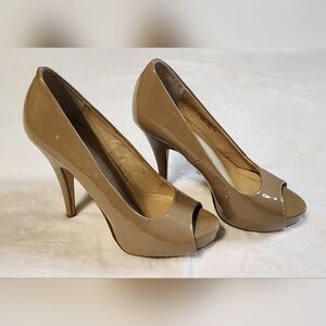Chinese‎ Laundry Patent Peep-Toe 4" Heels, Nude, Size 7.5